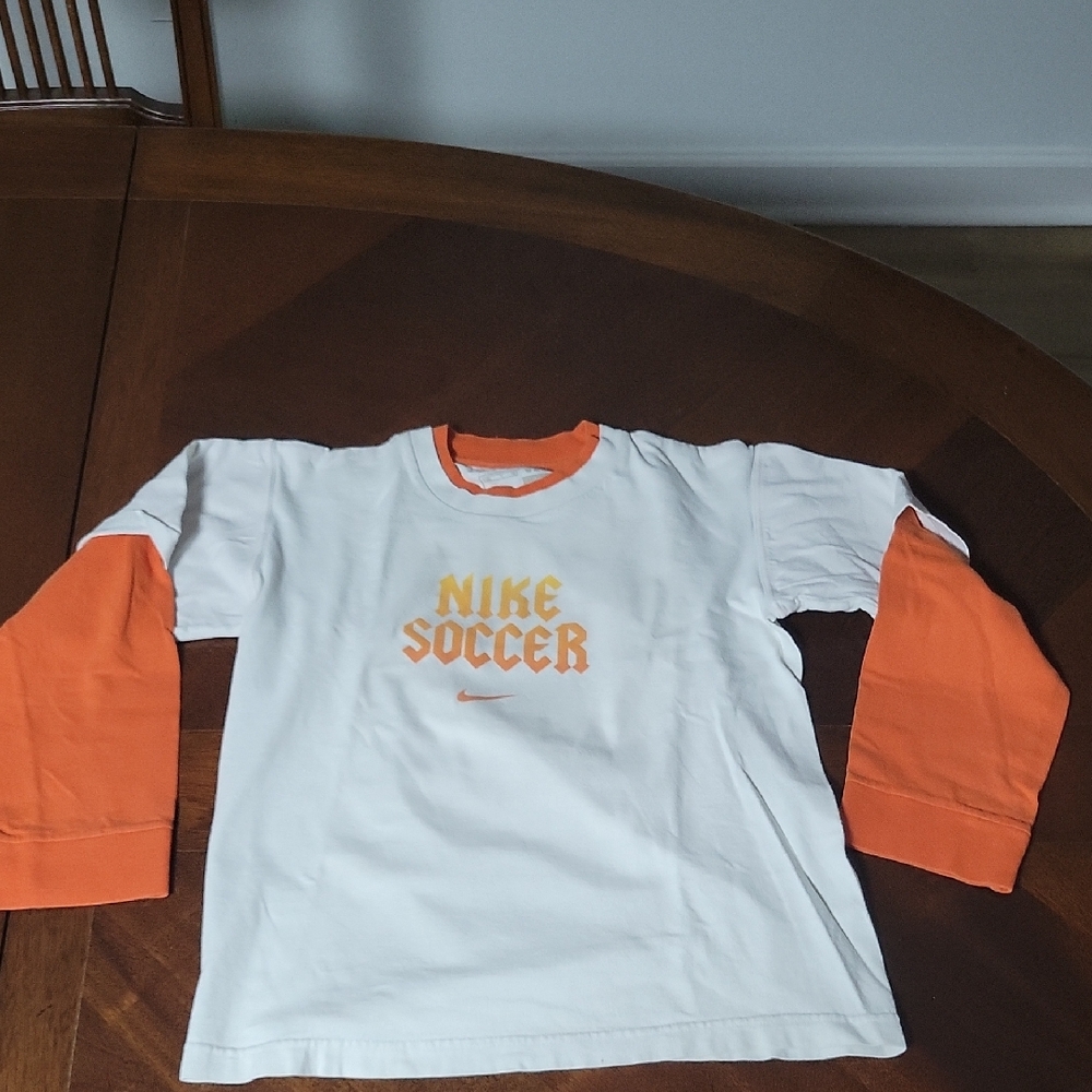 Nike Long Sleeve Tees White and Orange Athletic Style Size Small Boys